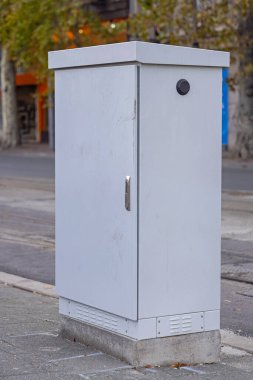 Cadde 'de Trafik Işıkları Elektrik Kontrol Kutusu