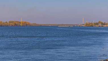 Tuna Nehri üzerindeki Uzun Gaz Boru Hattı Köprüsü