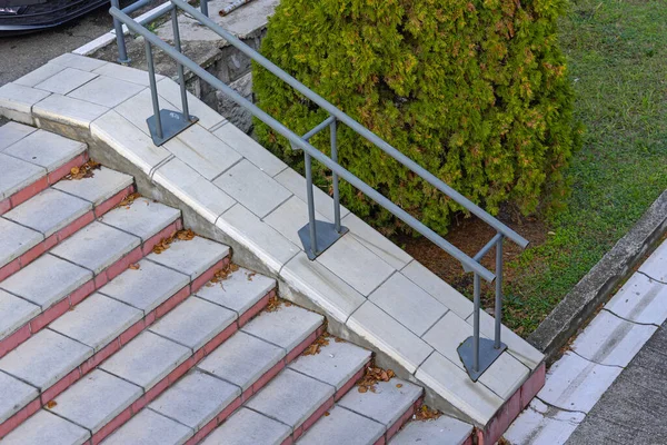 White Stone Tiles Outdoor Stairs Metal Railing — Stock Photo, Image