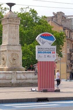 Belgrad, Sırbistan - 11 Haziran 2021: Dünya Salon Atletizm Şampiyonası Belgrad Şehir Merkezi 'nde 22. Tabela