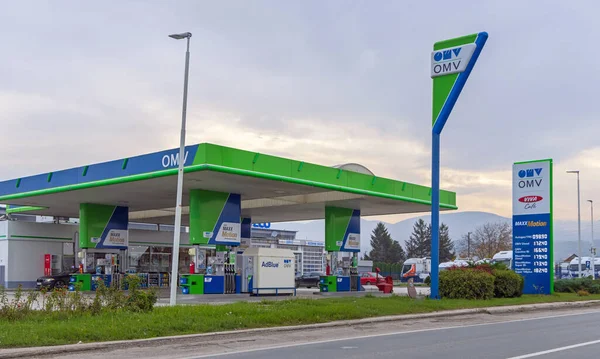 Cacak Σερβία Νοεμβρίου 2021 Modern Petrol Station Austrian Company Omv — Φωτογραφία Αρχείου