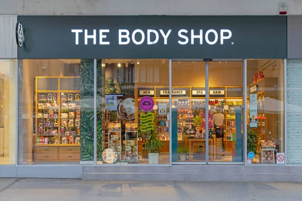 Novi Sad Serbien September 2021 Kosmetikgeschäft Body Shop Der Modene — Stockfoto
