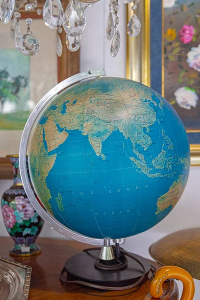 Belgrad Serbien August 2021 Vintage Old World German Globe Schreibtisch — Stockfoto