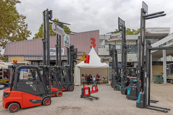 Novi Sad Serbien September 2021 Linde Och Baoli Gaffeltruckar Utrustning — Stockfoto