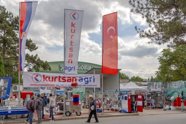 Novi Sad, Sırbistan - 21 Eylül 2021: Türk Kurtsan Agri Şirketi Tarım Fuarı Fuarı 'nda.