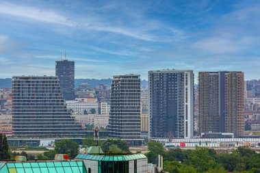 Apartman Binaları Yaz Gününde Belgrad Rıhtımı Gökdelenleri