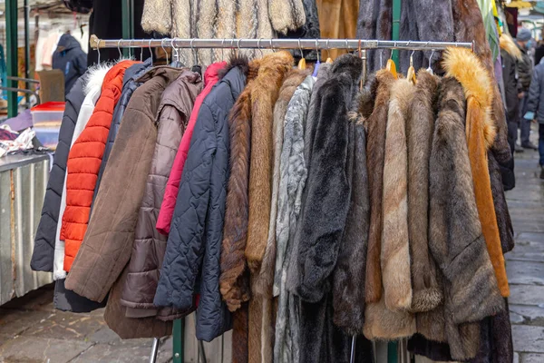 Vintage Fur Coats Winter Jackets Sale Сайті Flea Market — стокове фото