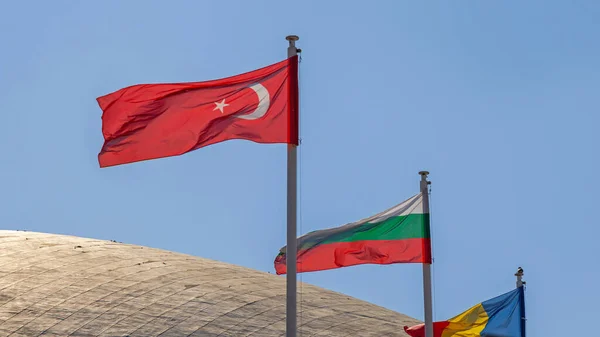 Nationell Flagga För Turkiet Och Bulgarien Tillsammans Symbol — Stockfoto