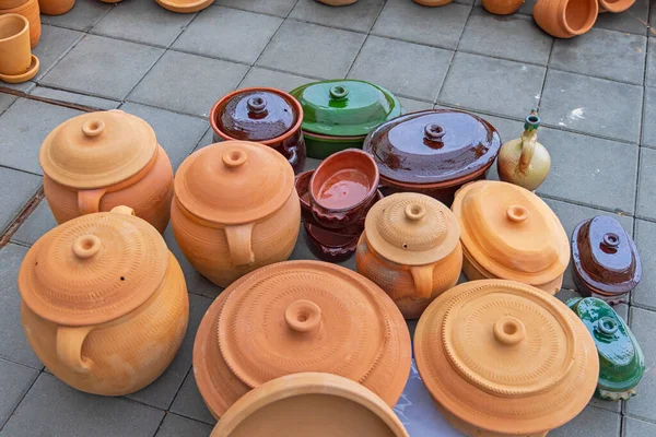 Large Collection Baking Pots Earthenware Ceramic Lids — ストック写真