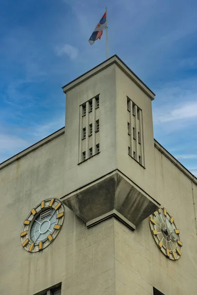 Twee Art Deco Klok Wijzerplaten Een Werkende Staat Bij Tower — Stockfoto