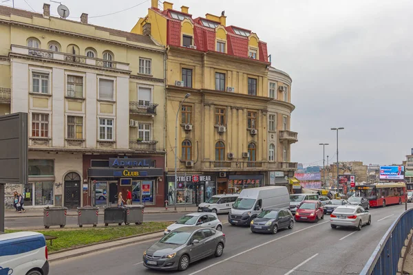 Belgrado Serbia Marzo 2022 Líneas Largas Vehículos Tráfico Lento Calle — Foto de Stock