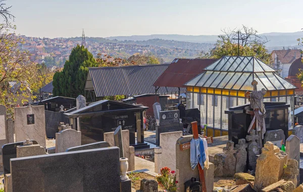Belgrado Sérvia Outubro 2021 Cemitério Grande Com Vista Sobre Kaludjerica — Fotografia de Stock