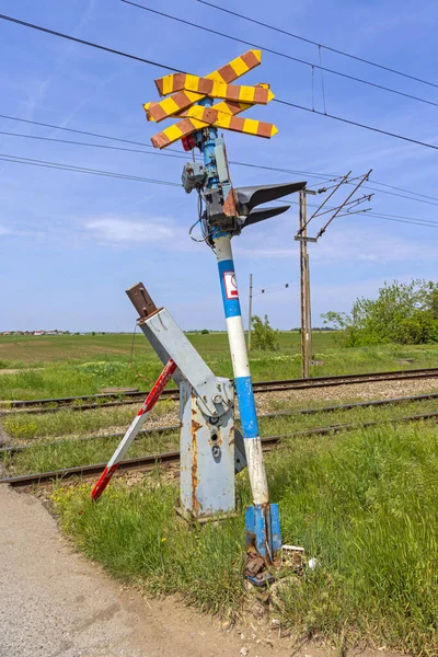 Broken Barrier Damaged Signal Danger Rail Crossing — Foto de Stock