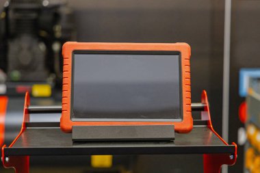 Haşin Elektronik Tanı Tableti Servis Garajında