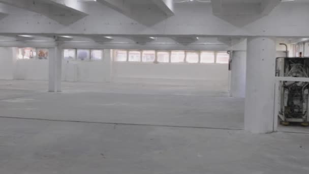 Empty Production Factory Hall Building White Interior Pan — 비디오