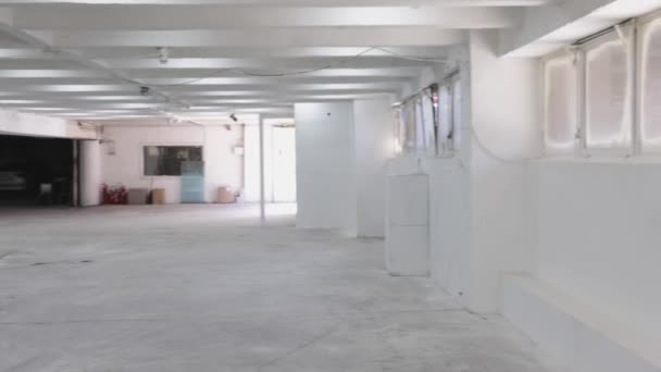 Luzes Interiores Brancas Vazias Construção Sala Fábrica Panela — Vídeo de Stock