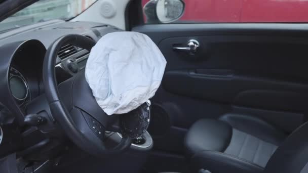 Open Driver Airbag Ciudad Problema Accidente Tráfico — Vídeo de stock