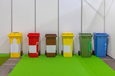 Renkli Kodlama Atık Geri Dönüşüm Çöp Kutuları