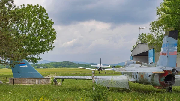 Grass Airfield Aero Club Sport Airport Oude Vliegtuigen — Stockfoto