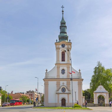 Stara Pazova, Sırbistan - 08 Mayıs 2022: Slovakya Evanjelik Kilisesi Tarihi Binası.