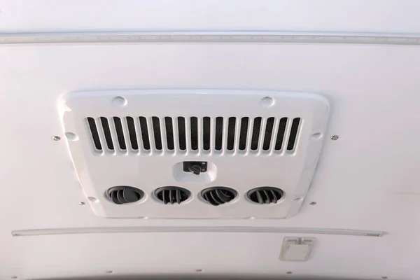 Camper Roof Air Conditioner Cooling Heating Device — 图库照片