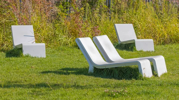 White Furniture Set Grass Garden Sunny Day — 图库照片