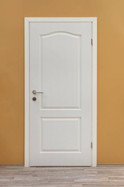 Ev İçi Kapalı Klasik Beyaz Kapı