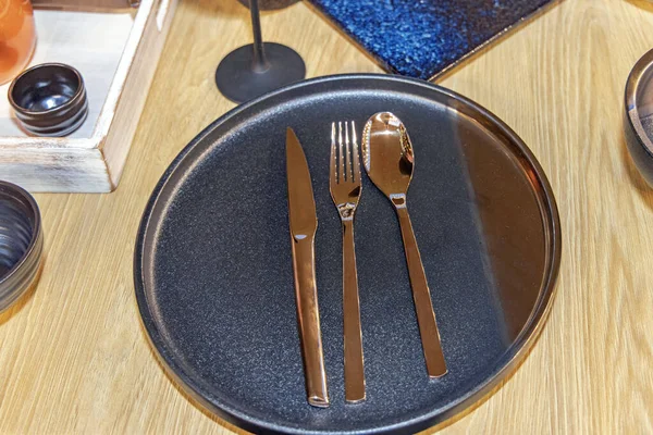 Eating Utensils Flatware Silverware Set Ceramic Plate — ストック写真