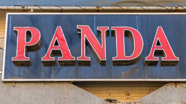 Siyah Arkaplanda Kırmızı Panda 3D İşareti