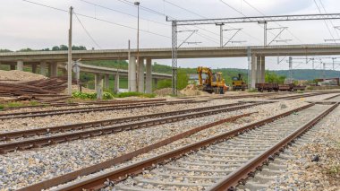 Yeni Yüksek Hızlı Çoklu Raylar Demiryolu Projesi İnşaat Alanı
