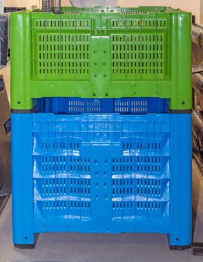 Yığınlanabilir Tarım Taşımacılığı Çiftlik Üretimi İçin Plastik Sandıklar