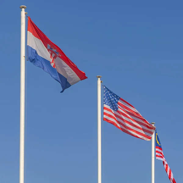 Croatia United States America Flags Blue Sky — Fotografia de Stock