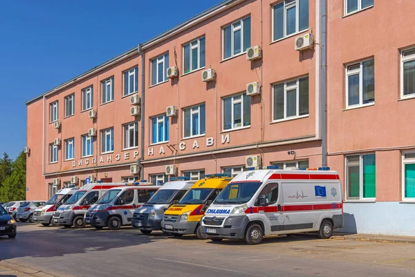 Sremska Mitrovica Serbia July 2022 Ambulance Vehicles Parked Front Emergency — Fotografia de Stock