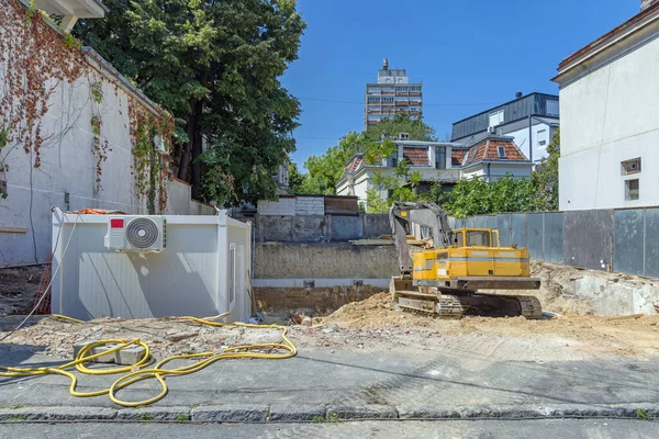 Buried Container Office Crawler Excavator Construction Site — Stock fotografie