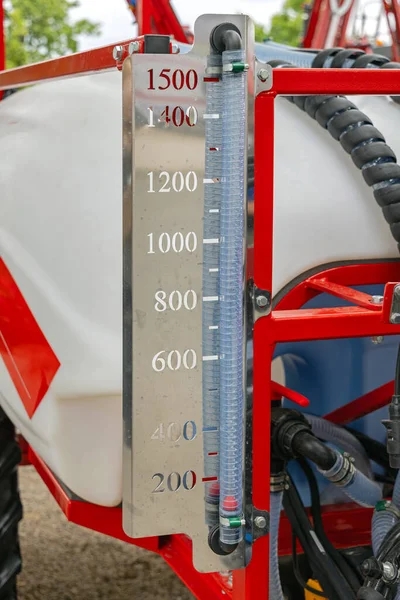 Water Tank Trailer Level Hose Gauge Volume Numbers — ストック写真