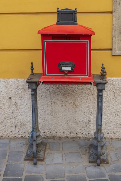 Historic Red Mail Box Iron Legs Street Budapest Hungary — 图库照片