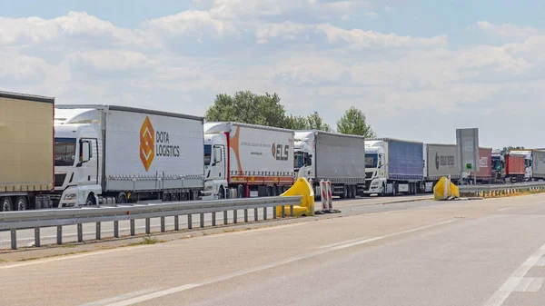 Horgos Roszke Hungary August 2022 Long Queue Lorry Cargo Trucks —  Fotos de Stock