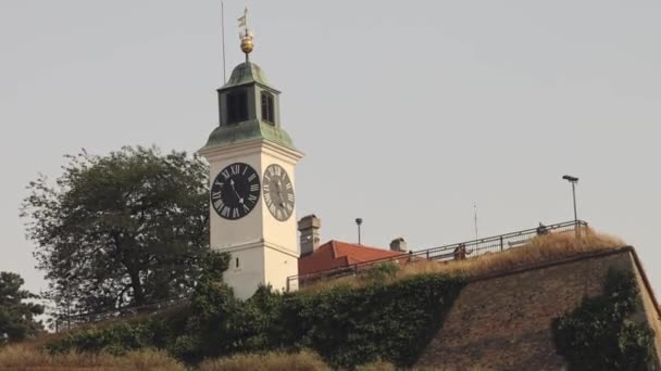 Novi Sad Serbia August 2022 Clock Tower Landmark Petrovaradin Fortress — 图库视频影像