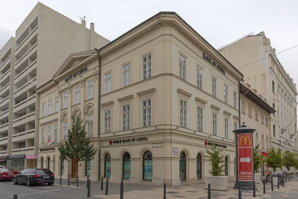 ハンガリー ブダペスト2022年7月31日 中国銀行オフィスビル 首都中心部のジョゼフ ナドール通り — ストック写真