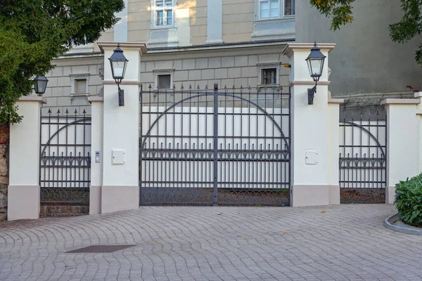 Closed Gate Iron Work Fence Zagreb Croatia — Stock Photo, Image