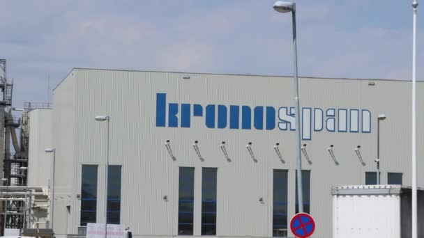 Lapovo Szerbia Augusztus 2022 Factory Building Kronospan International Company Faalapú — Stock videók