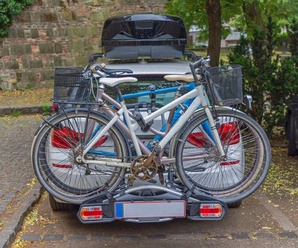 Cargador Tres Bicicletas Con Luces Cola Led Titular Placa Matrícula — Foto de Stock