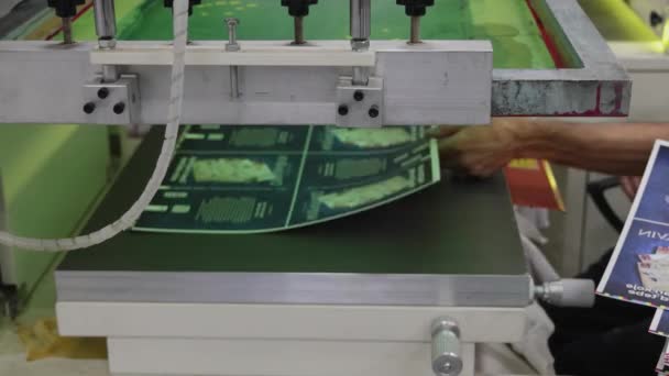 Automatische Siebdruckmaschine Druckerei — Stockvideo