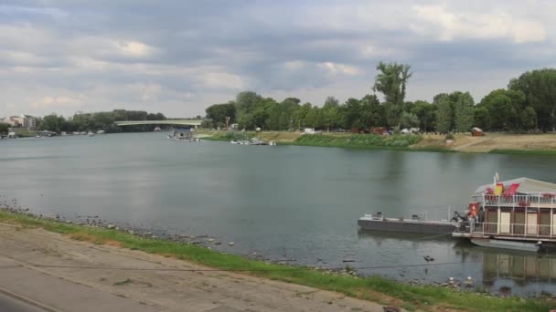 Szeged Magyarország 2022 Augusztus Pontoon Dock Moored Boats River Tisza — Stock videók