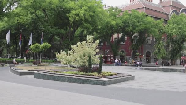 Subotica Serbien August 2022 Neuer Wahrzeichen Kreisförmiger Brunnen Ohne Wasser — Stockvideo