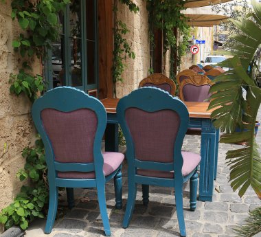 Lübnan 'ın Batroun kıyı şehrinde bir kaldırım kafesi..