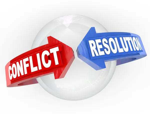 Resolución de conflictos Resolver disputas Flechas Cumplir Acuerdo — Foto de Stock