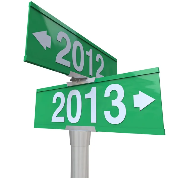 2012 Ano mudando para 2013 Green Two-Way Road SIgns — Fotografia de Stock