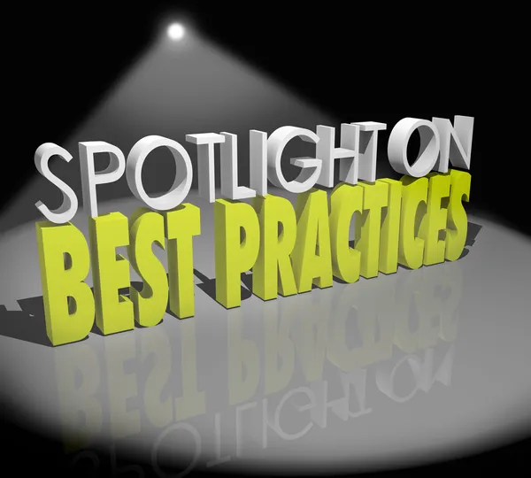 Schlaglicht auf Best Practices Worte — Stockfoto