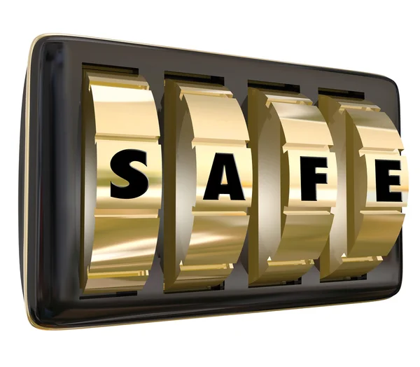 Palabra de seguridad en las esferas de oro de una cerradura —  Fotos de Stock